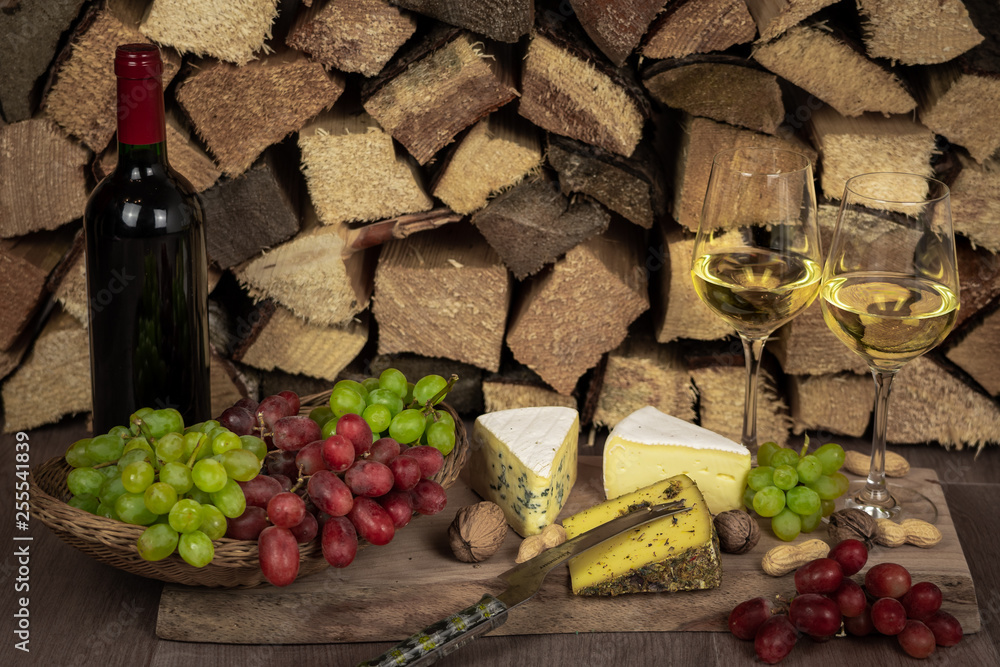 Obraz premium tasty wine dinner