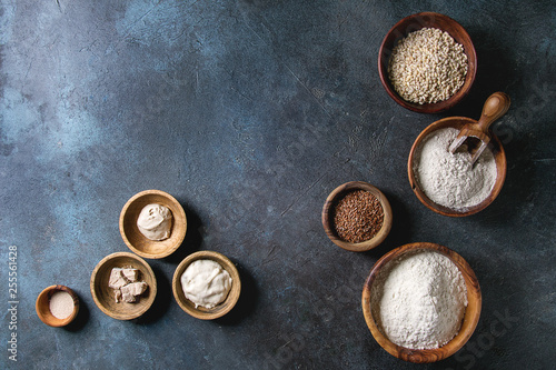 Variety of flour and grains