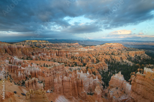 Bryce Amphitheater from Sunset Point, Bryce Canyon National Park, Utah, USA
