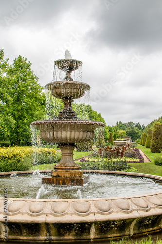 fountain statues in Regent’s park in London England