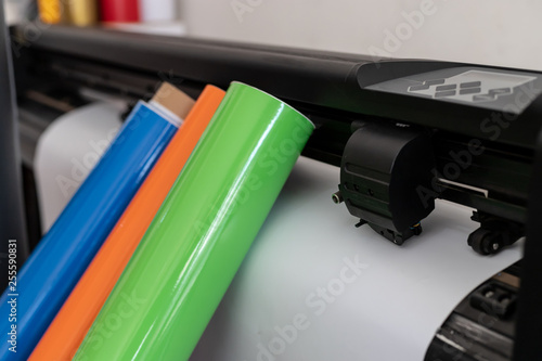 Vinyl cutter plotter machine head