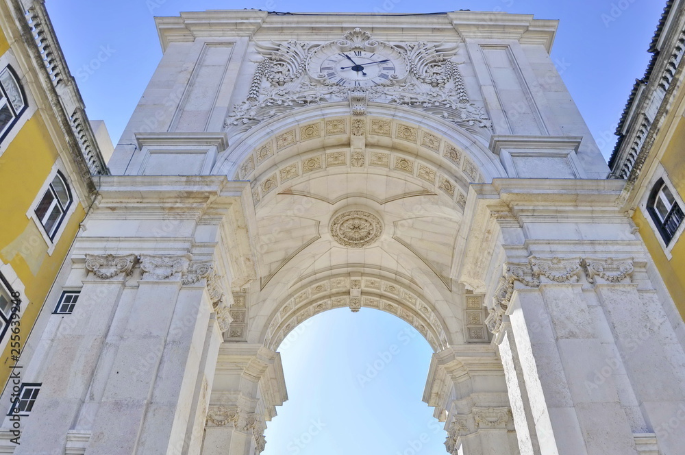 Obraz premium Stone Arch in Lisbon, Portugal