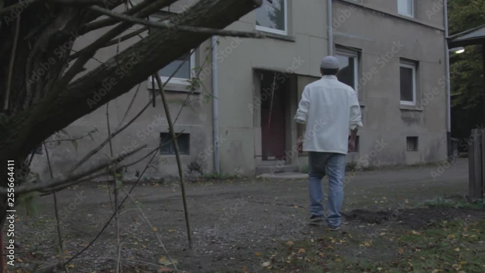 Guy moves to abandoned old house Guy moves to abandoned old house
