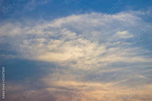 Fototapeta Naklejka Na Ścianę i Meble -  beautiful sky and clouds at sunset in venezuela