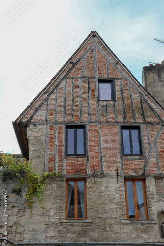 Picardie - Aisne - Laon - Vieille maison à colombages