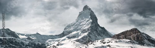 Obraz panoramiczny widok na majestatyczną górę Matterhorn, Valais, Szwajcaria