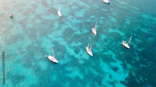 Photos Boats Antigua Five Island