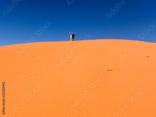 Die W  ste Sahara von seiner sch  nsten Seite. Faszinierend W  stenlandschaft im S  den von Marokko