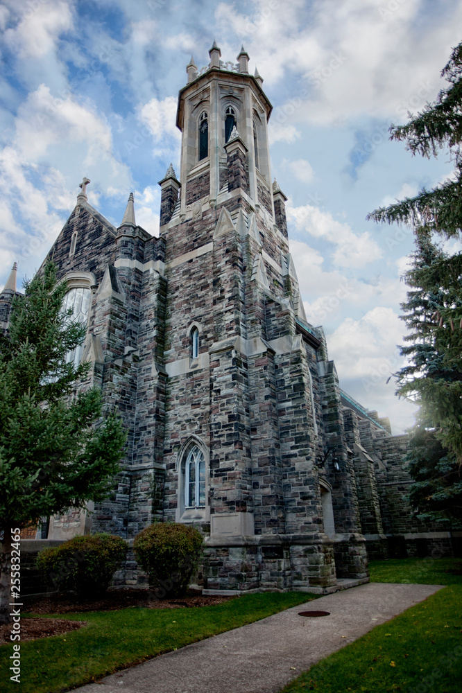 Fototapeta premium November 03 2018 Windsor, Ontario Campbell Baptist Church Expterior Bell Tower