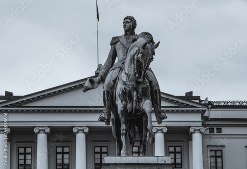 Oslo Norwegia Norway Norge statue statua monument posąg