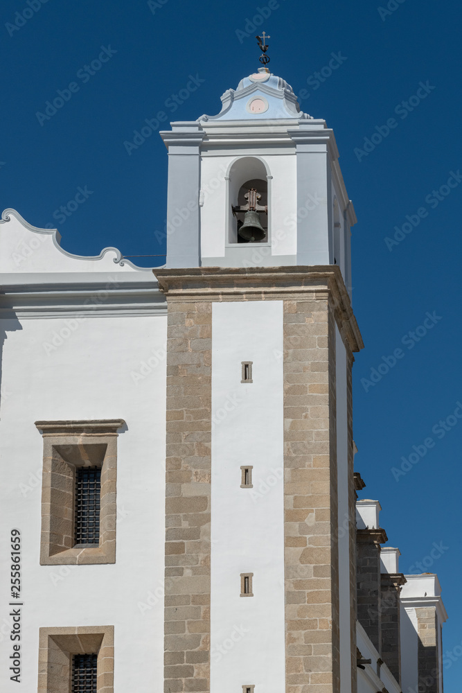 Obraz premium Santo Antao Church in Evora