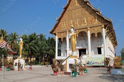 Temple bouddhiste (Wat That Luang Neua) à Vientiane (Laos)