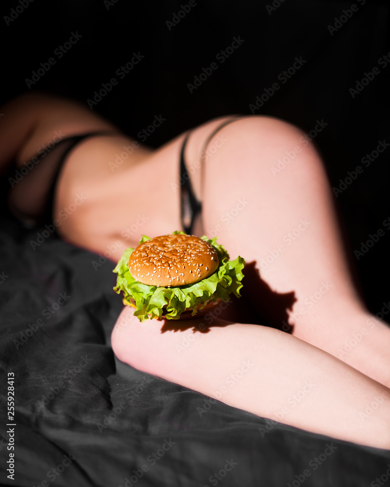 Naked women sandwich - Real Naked Girls