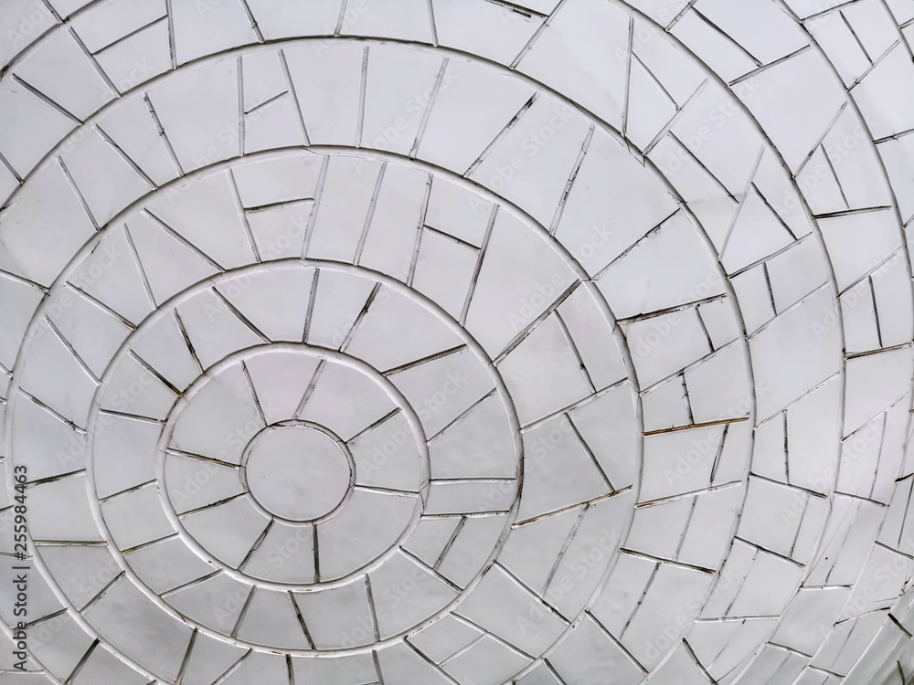 Obraz premium Full Frame Background of White Circular Pattern Tiled Wall