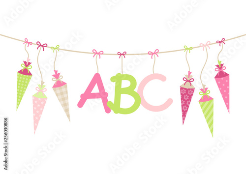 Hängende Bunte Schultüten & ABC Mädchen
