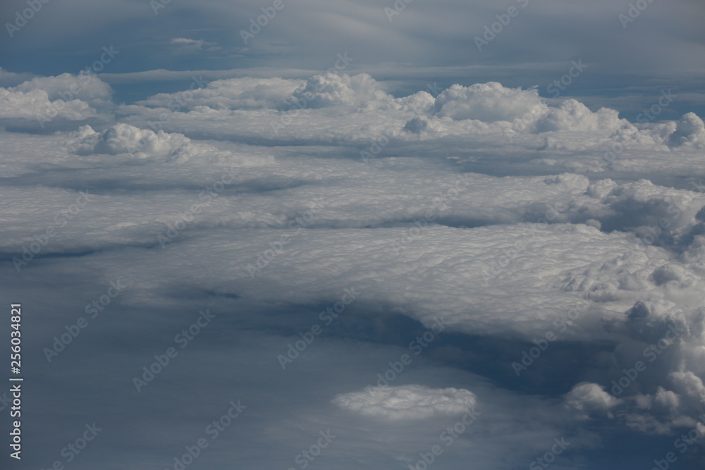 Naklejka premium sky with clouds, picture, background, characteristic landscape