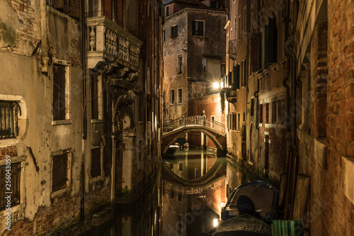 Venetian Bridge © DoGu