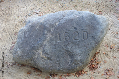 Tablou pe pânză Plymouth Rock 1620 Massachusetts Boston First Thanksgiving Settlement United Sta