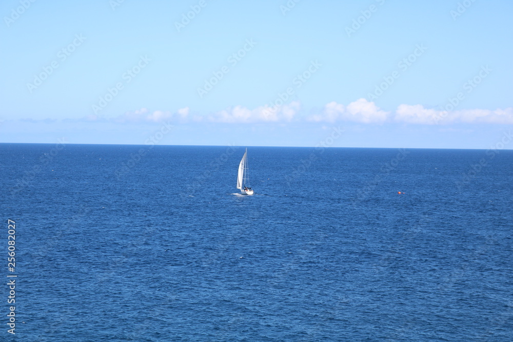 Fototapeta premium Boat on the sea