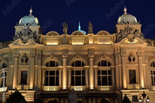 Obraz na płótnie Teatr im. J. S³owackiego..Kraków 05.2018 w salonie