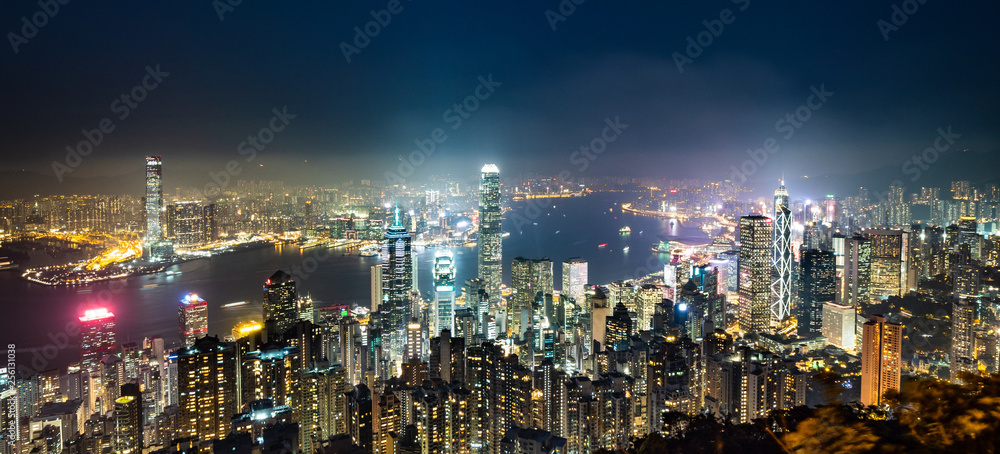 世界三大夜景　香港　ビクトリア・ハーバー　ワイド