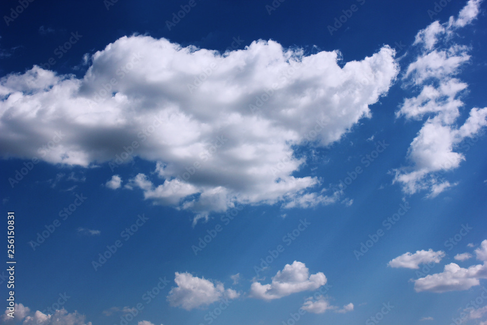 Fototapeta premium Sky background with clouds