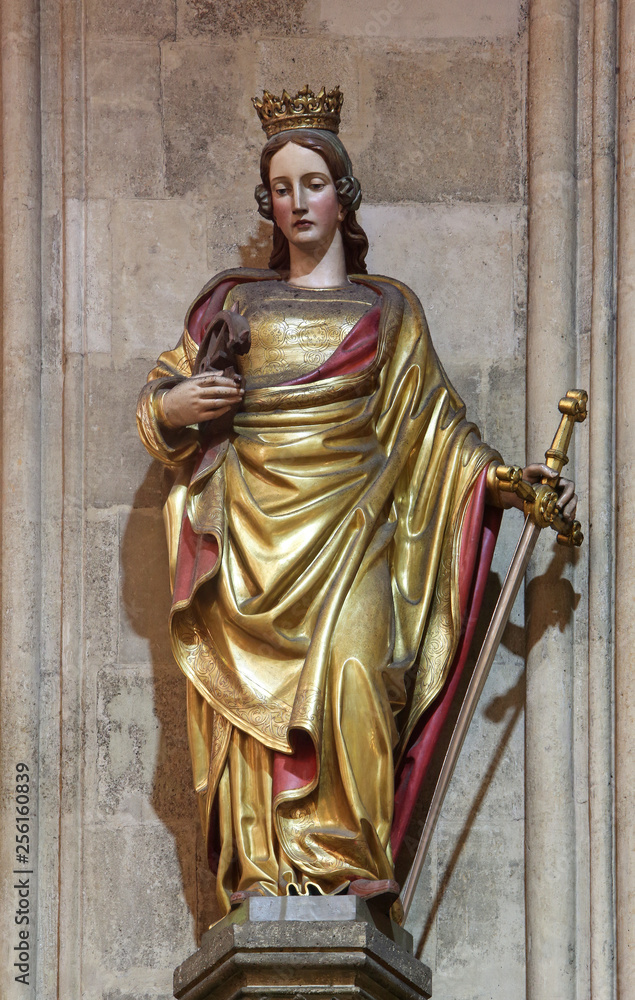 Saint Catherine of Alexandria, statue in Zagreb cathedral Stock Photo ...