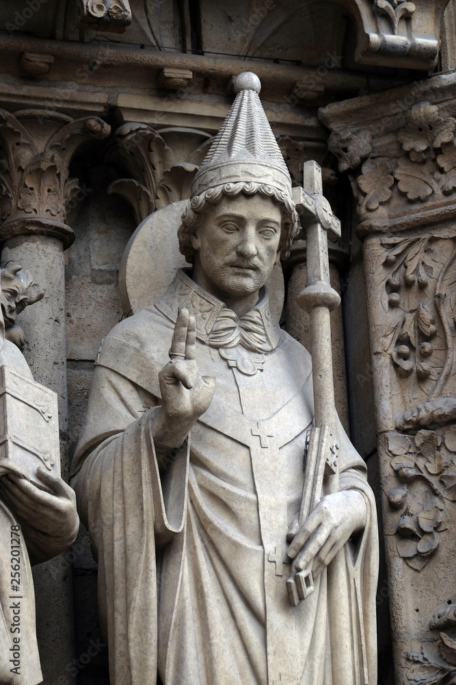 Fototapeta premium Pope Saint Sylvester, Portal of the Virgin, Notre Dame Cathedral, UNESCO World Heritage Site in Paris, France