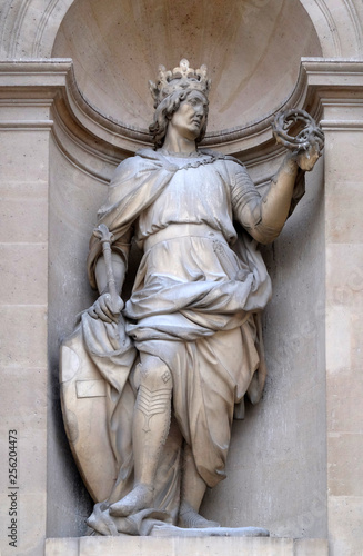 Saint Louis with Crown of Thorns, statue on the portal of the Cathedral of Saint-Louis des Invalides, Paris, France