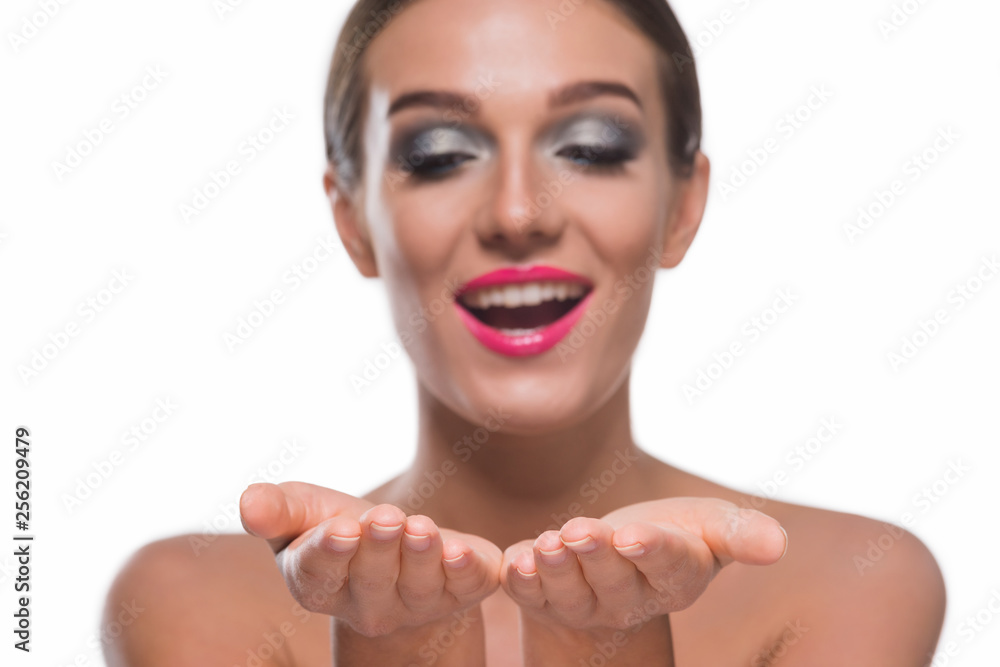 Obraz premium Excited girl holding something