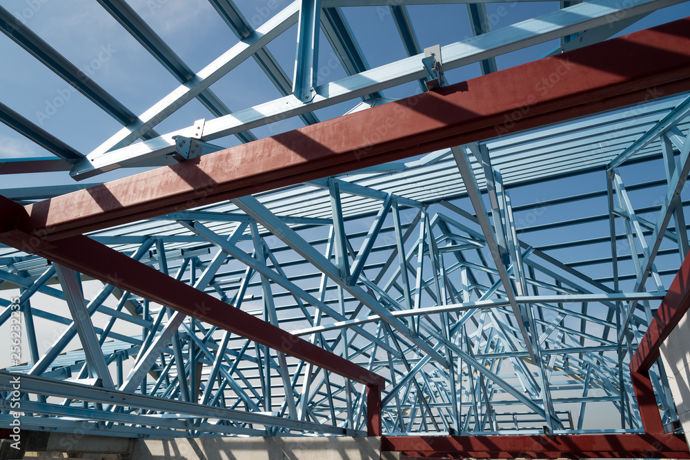 Structure of steel roof frame for building construction. Structure of steel roof frame for building construction.