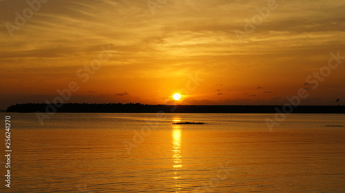 Resort beach sunset © travelers.high
