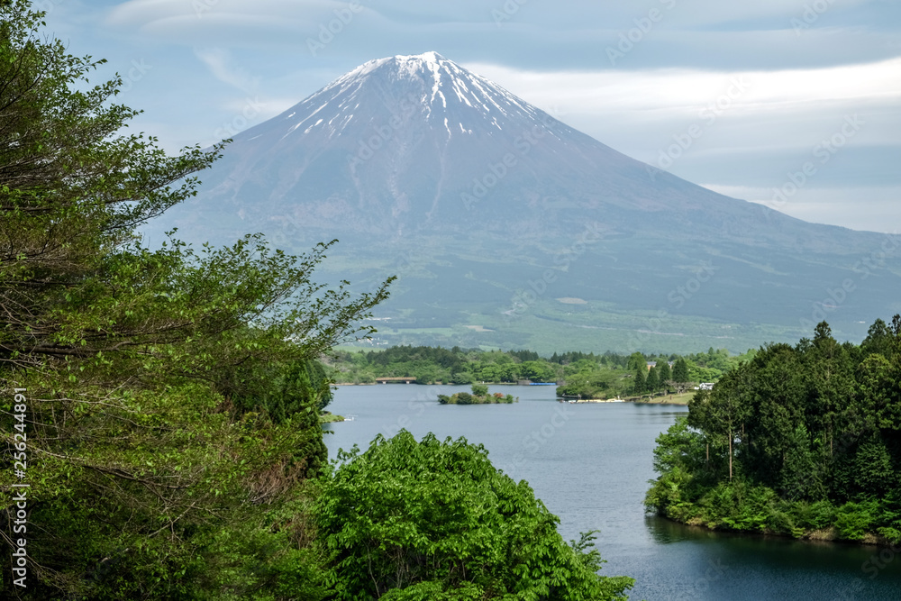 Lake Tanuki in Shizuoka prefecture of Japan. The beautiful of the lake and Mount Fuji.