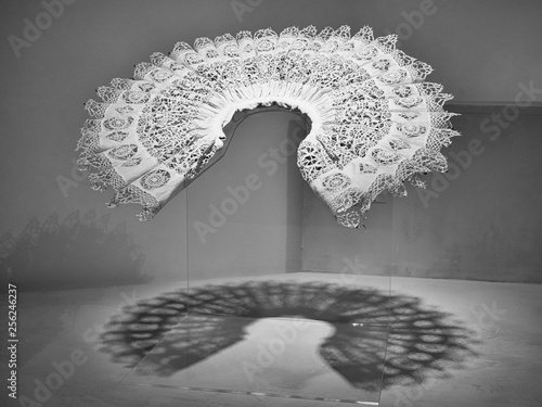 Lace ruffle worn in Tudor era