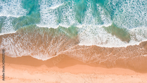 Obraz na płótnie Aerial view of Waves and Beach of Great Ocean Road Australia w salonie