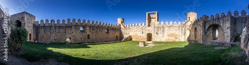 Φωτογραφία Frias medieval village with a fortified bridge and castle near Burgos in Castile