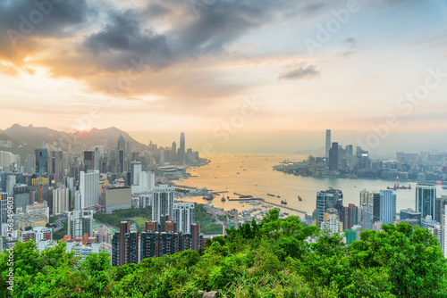 Photography Gorgeous view of Hong Kong skyline at sunset