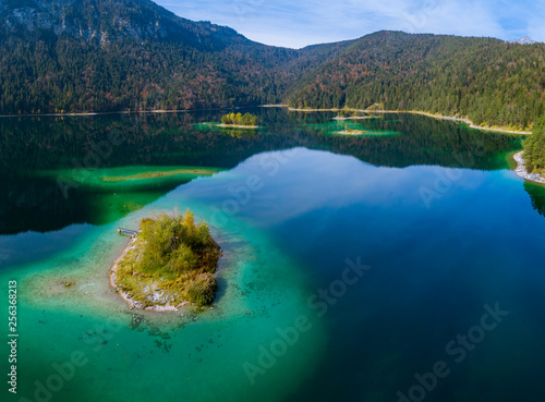 Fototapeta Naklejka Na Ścianę i Meble -  Eibsee lake near Grainau, Bavaria, Germany