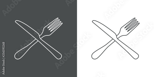 Icono plano lineal cubiertos cruzados en gris y blanco
