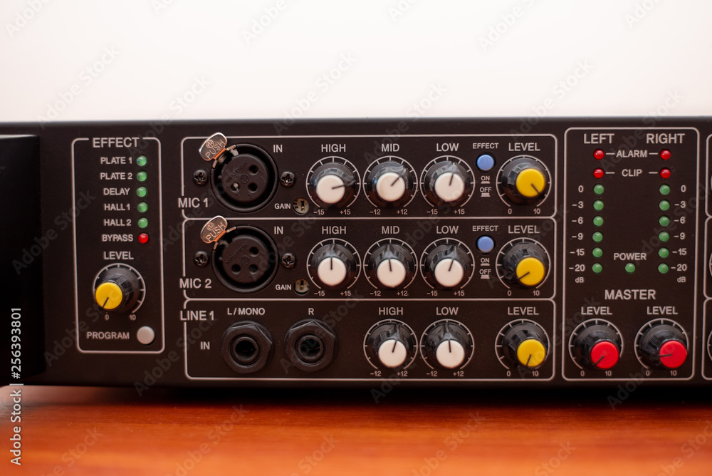 Fototapeta premium amplifier music audio studio