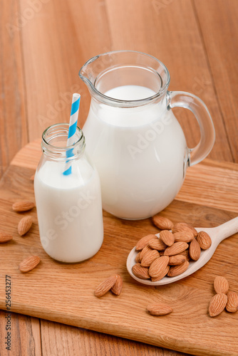 Lactose-free milk and almonds