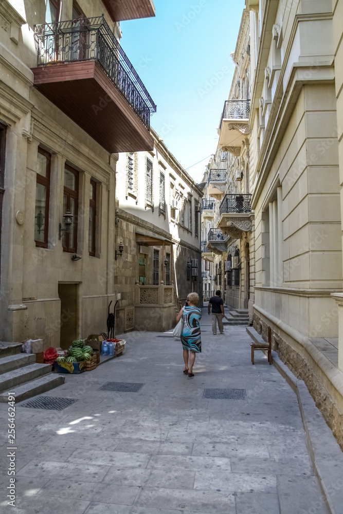 streets of old city of Baku