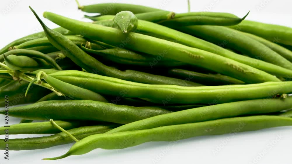 Bunch of Green Beans in 4k 3840 x 2160 Rotating Loop-able 360 Degree Rotation Bunch of Green Beans in 4k 3840 x 2160 Rotating Loop-able 360 Degree Rotation