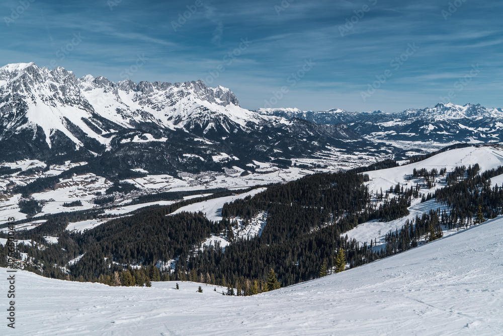 Ski Panorama mit Blick auf den Wilden Kaiser