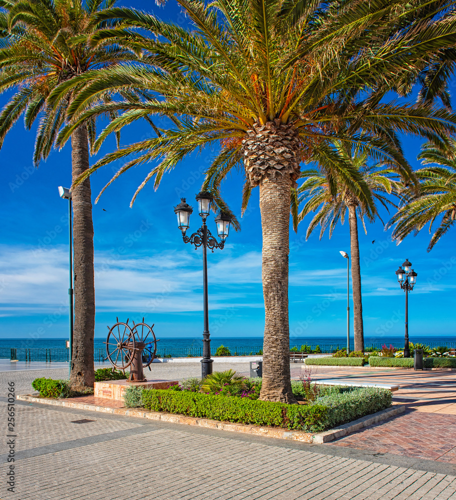 Fototapeta premium Plaza Balcon de Europa in morning, Nerja