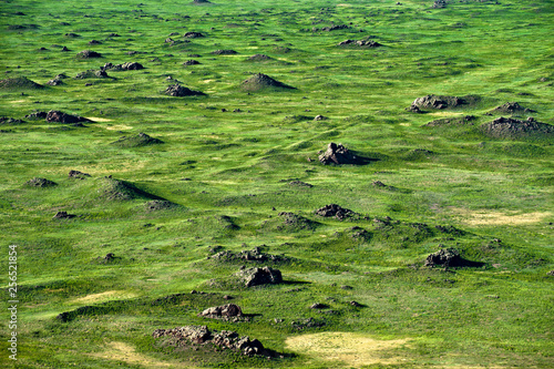 Landschaft in der Steppe der Ostmongolei photo