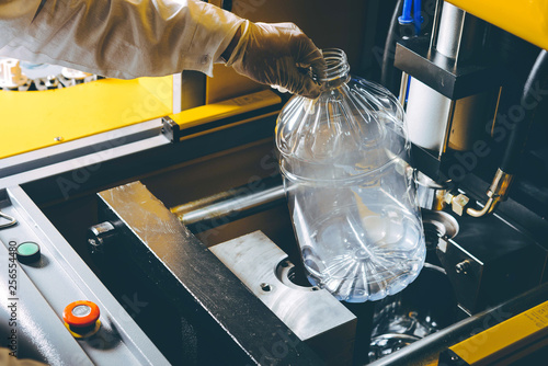 Принти на полотні Molds for plastic bottles