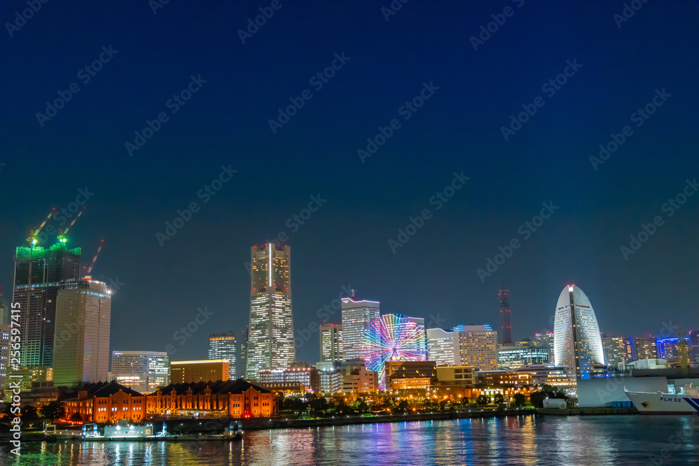 Obraz premium 横浜みなとみらいの夜景