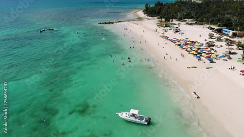 Wallpaper Mural Taino Sunny Freeport Beach Splash Bahamas Torontodigital.ca