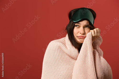 Tired young woman with slee...